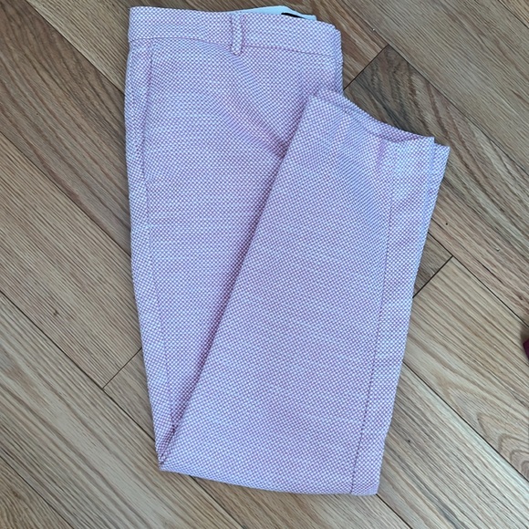 Ann Taylor Ava ankle pants in pink & white texture. Size 10 Tall - Picture 10 of 10